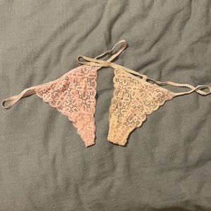 Victoria’s Secret V String Thong Lace Medium